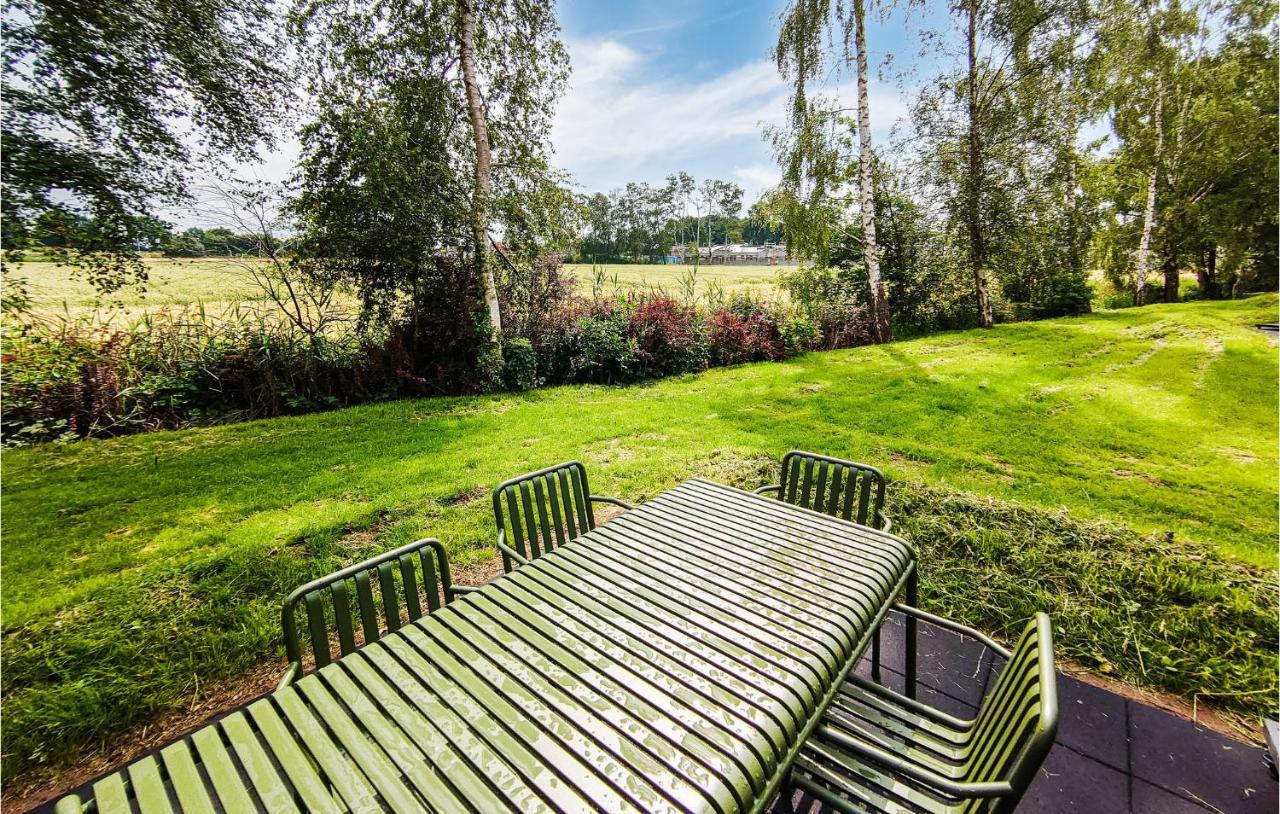 Stunning Home In Lembruch-Duemmer See With Sauna Екстериор снимка