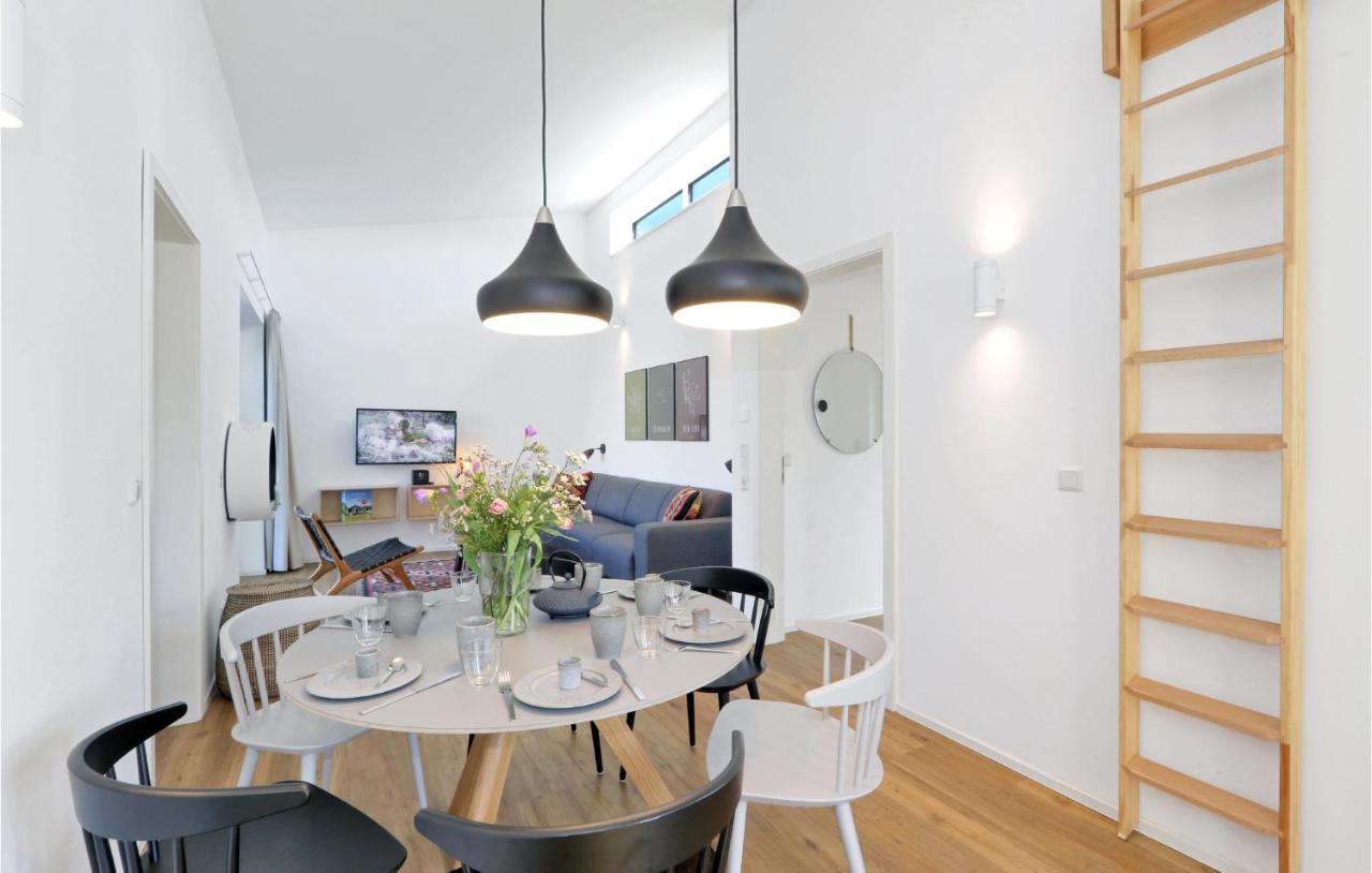 Stunning Home In Lembruch-Duemmer See With Sauna Екстериор снимка